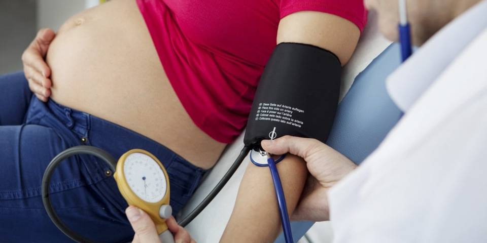 High blood pressure / Hypertension during Pregnancy : Complications and Risks | Dr. Asmita Dongare