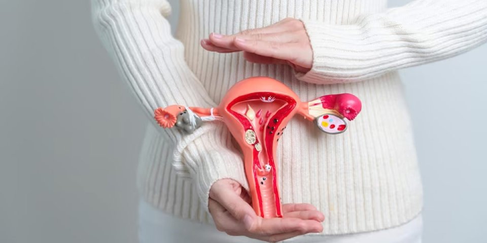 Female consulting gynecologist for abnormal uterine bleeding in Wakad Pune – Dr. Asmita Dongare